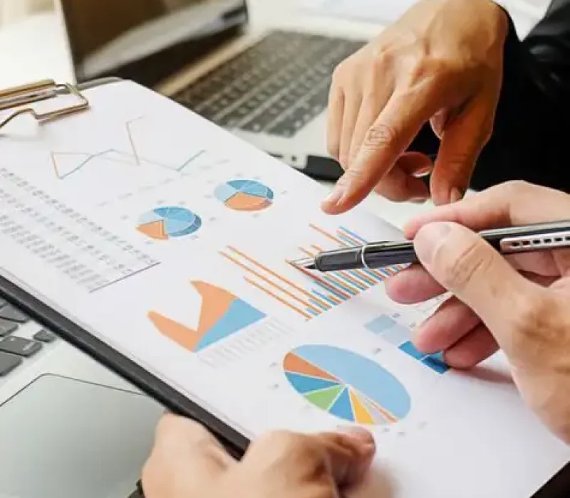 Financial reports analysis for accounting for marketing agencies